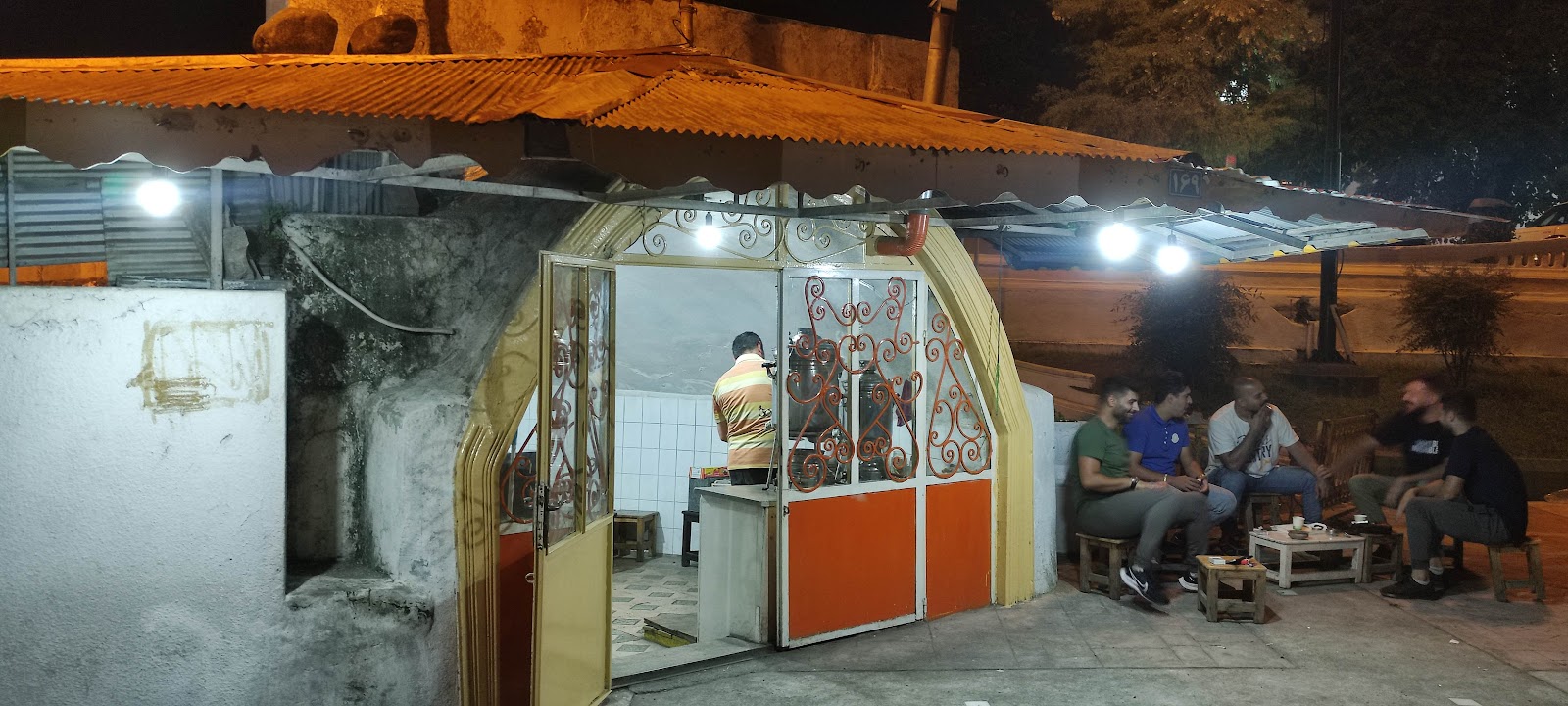 چایخانه موسی، تصویر ۲