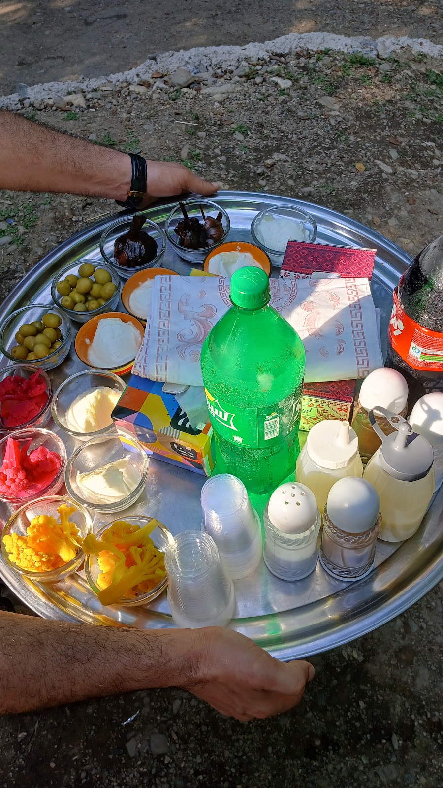 کافه رشید، تصویر ۳