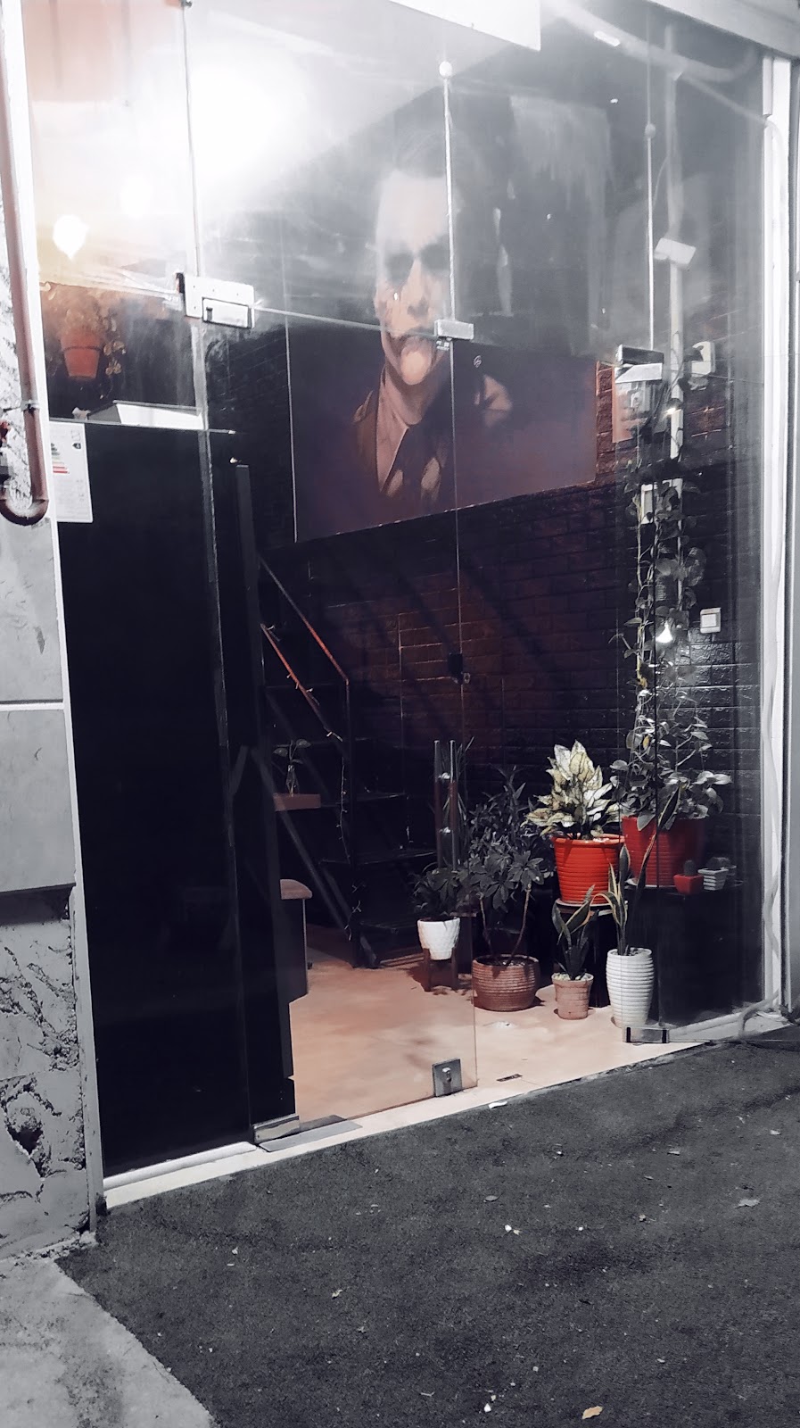 قهوه نوید کوچولو، تصویر ۳