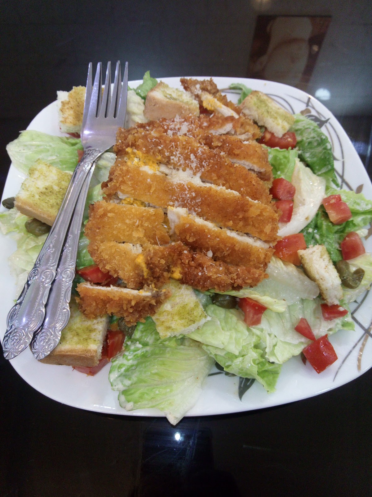 کافه رستوران کاج، تصویر ۵