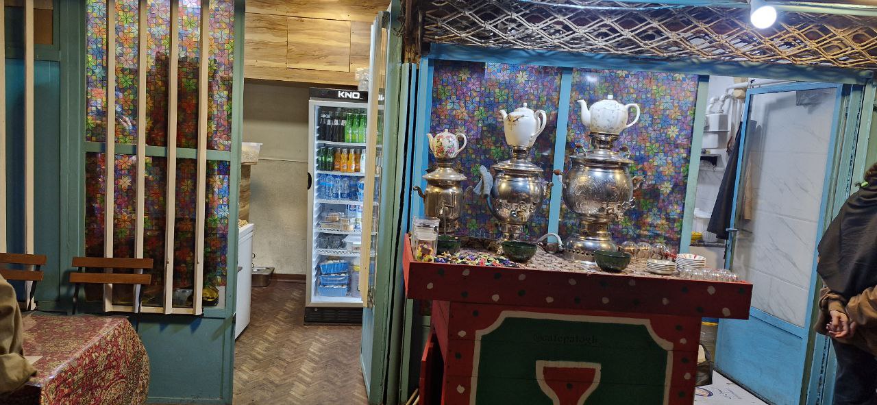 کافه پاتوق، تصویر ۴