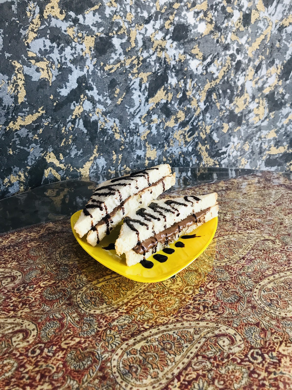 کافه یاس، تصویر ۴