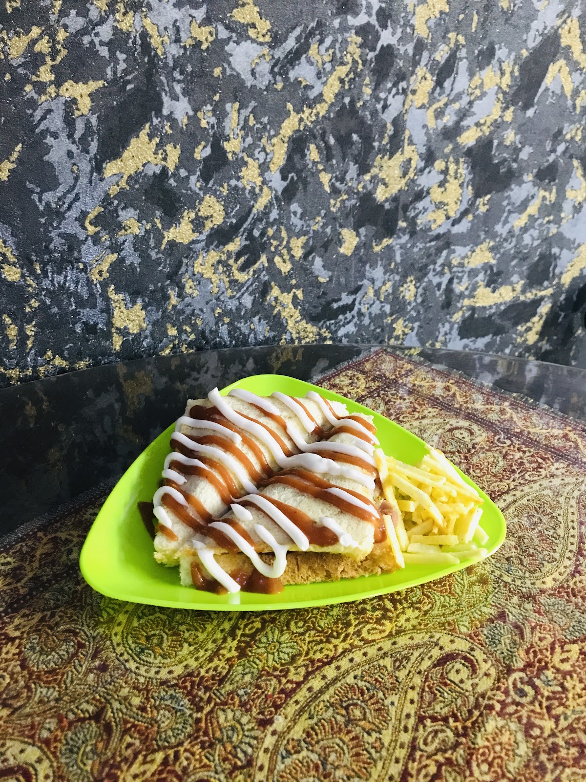 کافه یاس، تصویر ۵