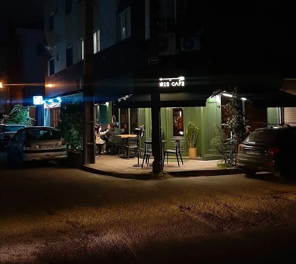 کافه ادریس، تصویر ۴
