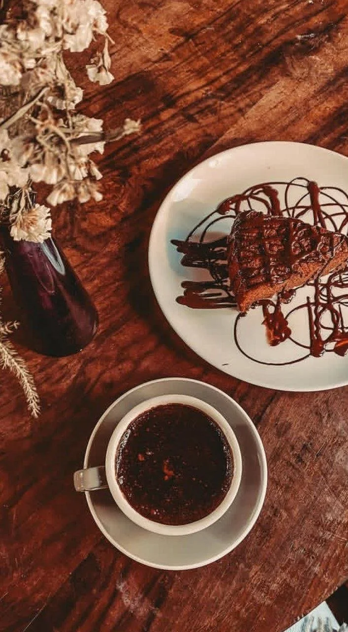 کافه ترنج، تصویر ۴