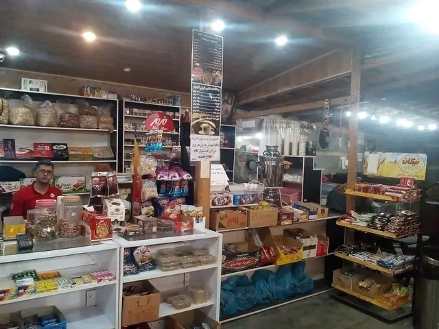 کافه شب‌نشین